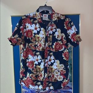 Levi’s casual button down